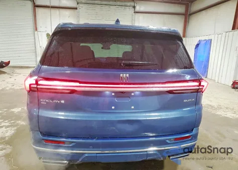 2025 Buick Enclave Avenir z USA, uszkodzony, nr VIN 5GAEVCRS8SJ106482